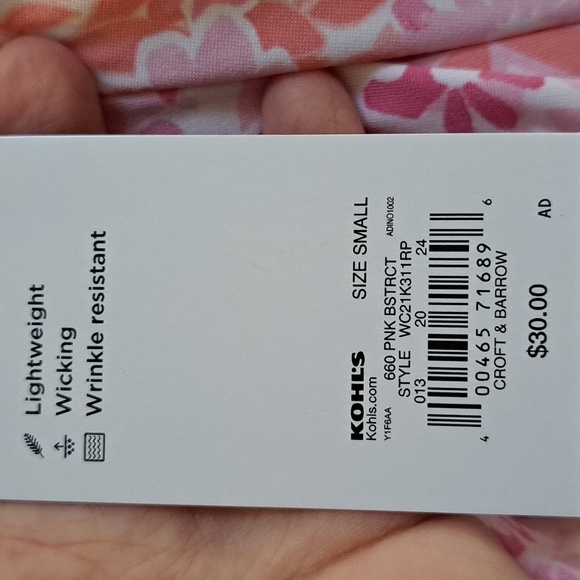 Croft & Barrow Floral Lightweight Wrinkle Resistant Blouse. Size Small NWT - Picture 9 of 9